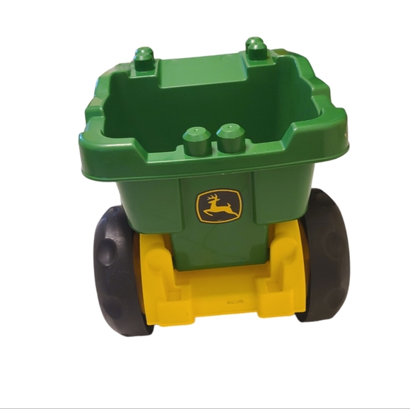 John Deere Tractor Toy With Tilting Bin And Big Wheels - Picture 4 of 11